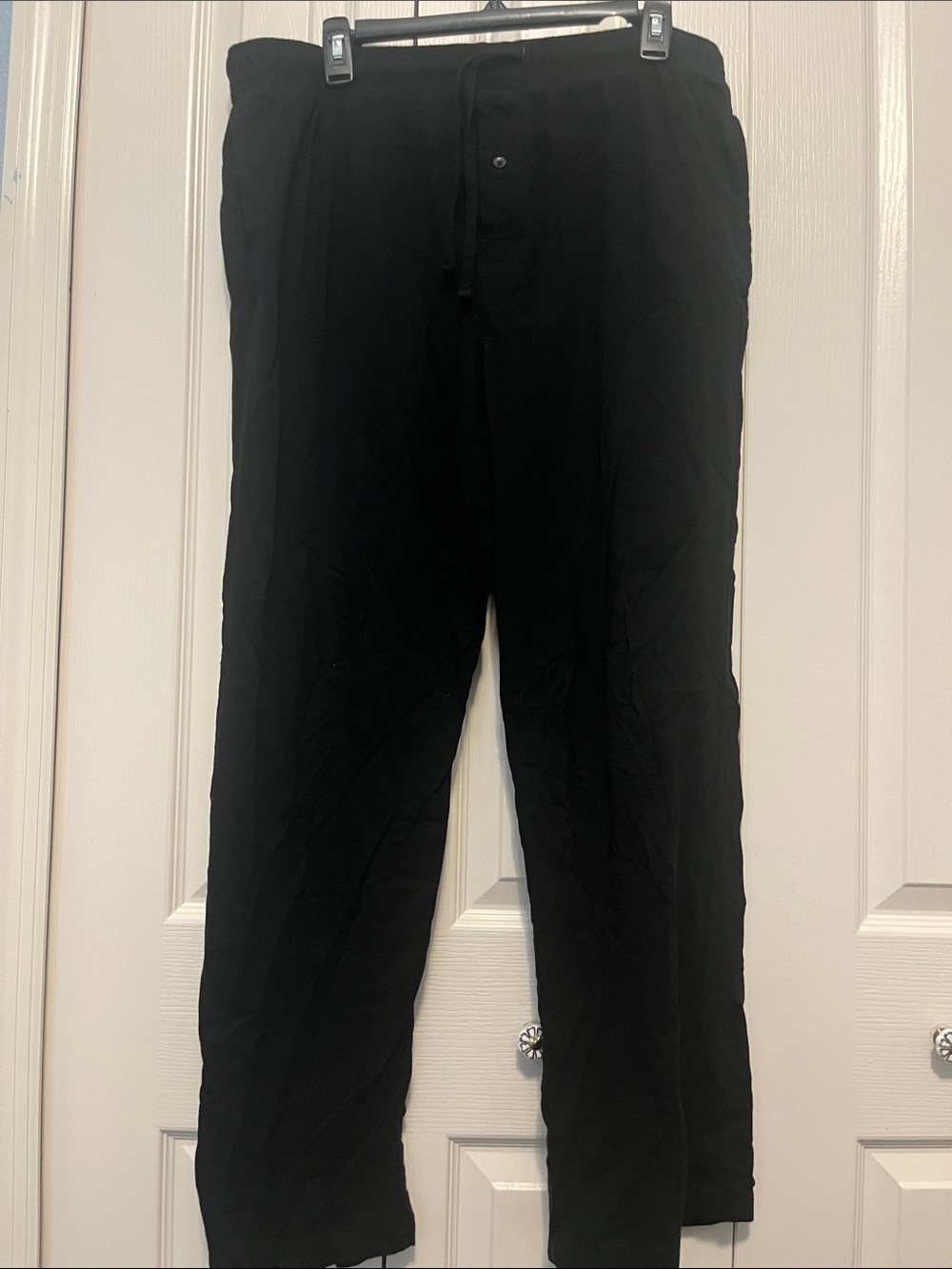 Merona men’s sleep pants  with drawstring waist in black. Size large.